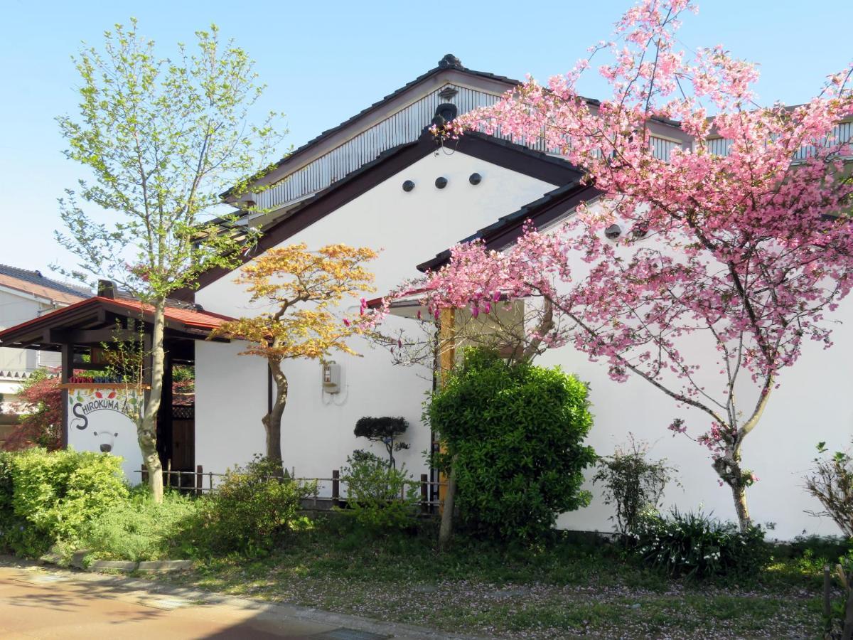 Shirokuma Inn Toyama Exterior photo